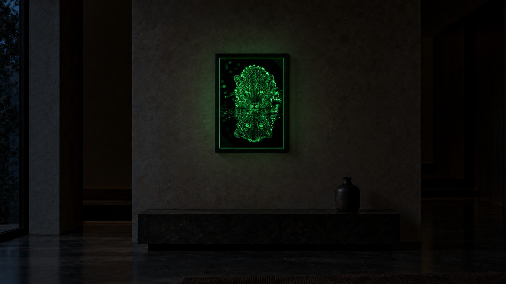 La même scène la nuit : seul le tableau s'illumine